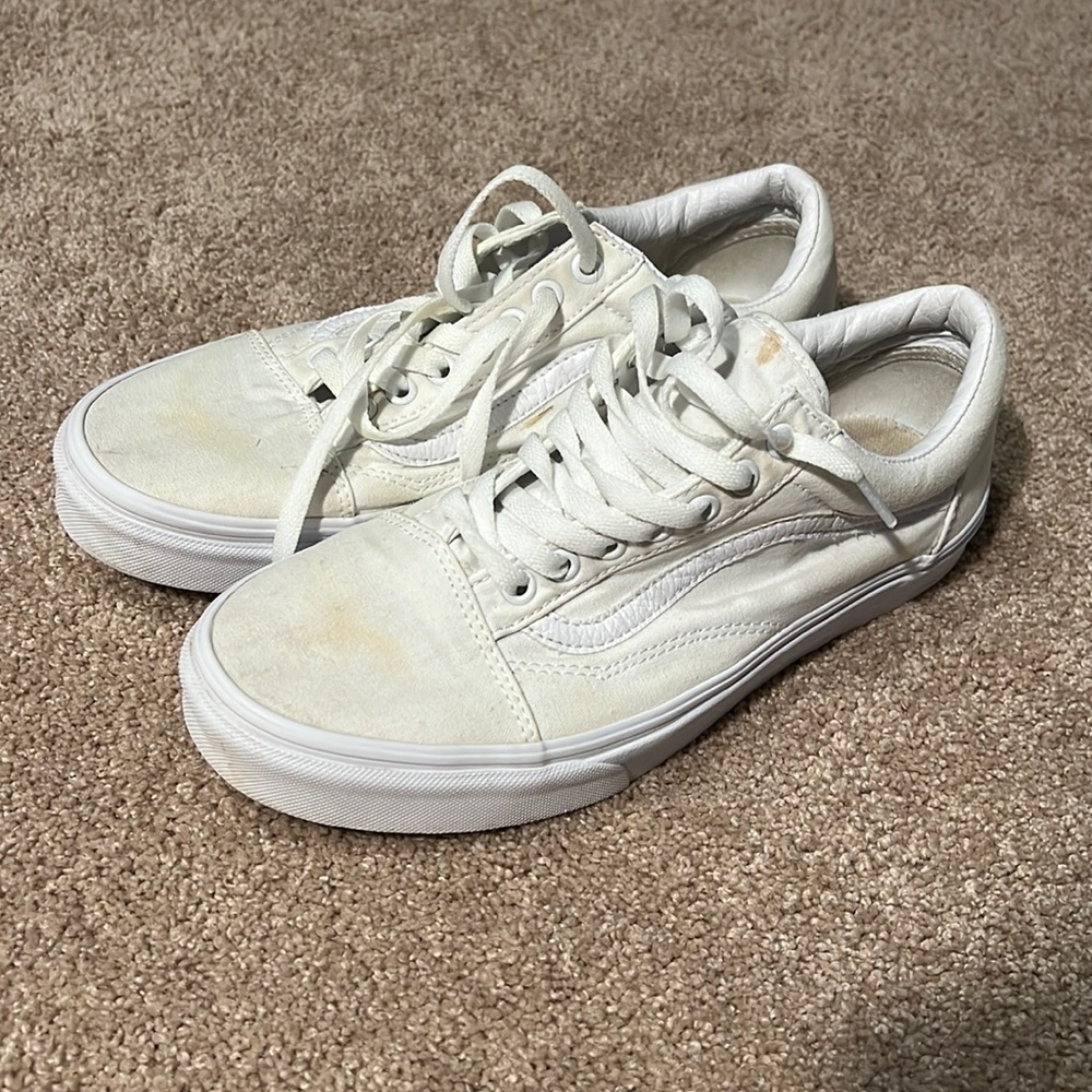 Men’s White Old Skool Vans